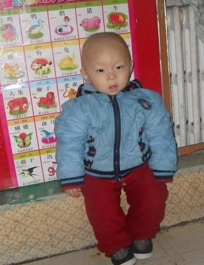 ���Ǻ���������һ���µ���Ƭ������ҩʹ���ӵ�ͷ��������ˣ����С��ͷ