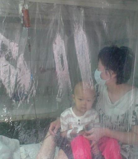 С��ΰ�����ڲ������㻤���ӣ�С��ΰ������������һֱ��ҽԺ�ػ�������û���κ�����