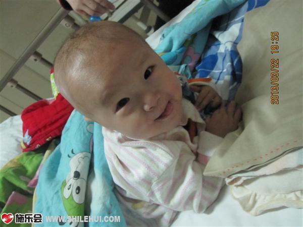 ��8����ʱ���Լ������ˣ��������󻹵���ĸ�����������ͷЦ�أ�������6�³�������7�½а��裬����һ����4�����¾�����סԺ�ĺ���ʵ������