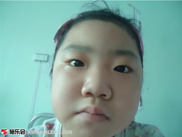 ����������������ϣ��ÿλ������ʿ������ǰѣ��Ⱦ������8��ĺ��ӡ�