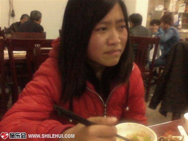 �ں��������ܿ��������߷��У�С��橶�β������ѣ���Ȼ���¡�