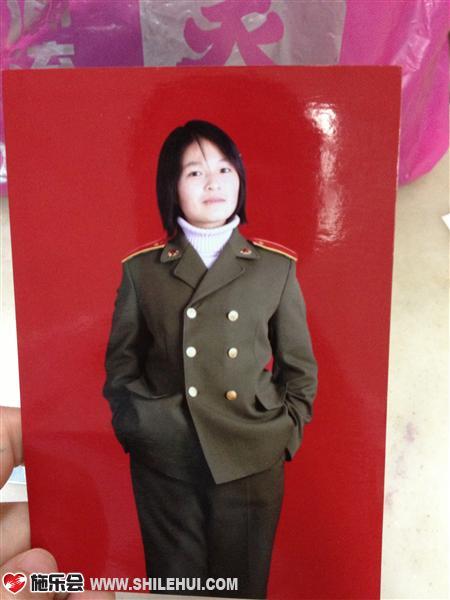 ���������ڷ��ձ�ָ��ѧԺ�ϴ�ѧʱ�����Ƭ�������̾�װ������Ӣ���ˬ������ľ�У���������������͡����������ʵ��Ը�����������繤�������Ƭ��ʱ��˵�����ҿ������һ��䣬���䶼��ʹ��