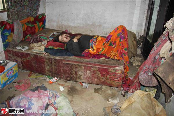 ��С������3���ʱ�򣬸��׼��������������ҳ棬��Ǯ���ƣ�һֱ���ڴ���