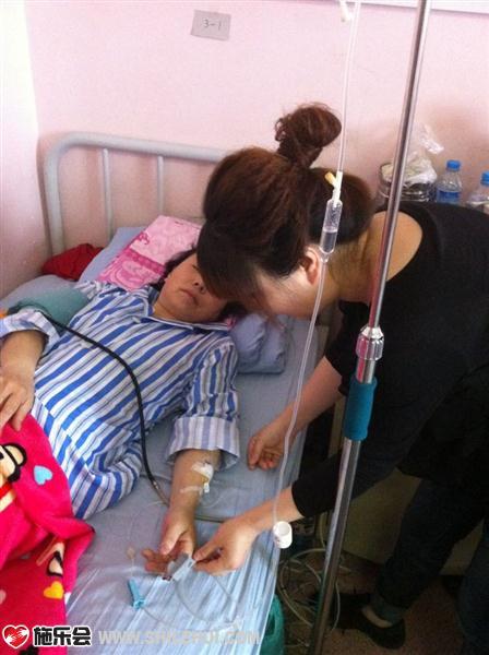 Ů��С���������չ������裬��Ϊ���Ρ���Ů���ļ���Ѿ��������е��κ�ѹ���ˣ�ĸŮͬ�ģ�����ĸ����ʹ�ڶ��ģ�