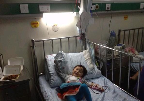 �����Ѫ����4�β��ҵ�Ѫ�ܣ���С�����������Ų�ʹ����ĥ���������ǻ���ֵļ�ǿ�ֹۣ�����