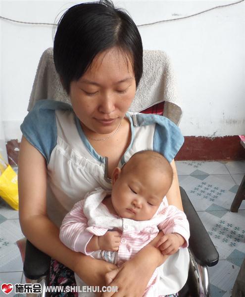 ֻ����ȽȽ���޲��ֲ��ҵŵ�ʱ�򣬽��Ͱ�ȽȽ���ڽ��Ļ����������һ�±����ӵĸо����Ƕ�ô���Ҹ�