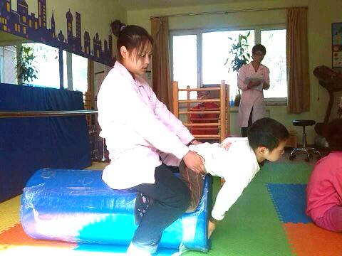 ������ͨ����Ͳ���ܿ���ѵ��