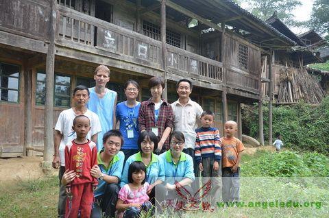 2011���＾ѧ�ڣ�¬��������������Сѧ��֧��־Ը�߼�����ʦ����һ��