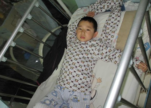 ÿ�λ���ҩ���꣬��û�о������ڴ�������������ô�޾���ɵĿ����ҡ����룬��ôС�ĺ��Ӿ�Ҫ��������Ĳ�ʹ����ĥ�����ۡ����ǣ�Ѧ�Ԫ�ܼ�ǿ��ÿ�ζ��¸ҵ�ͦ�����ˡ�