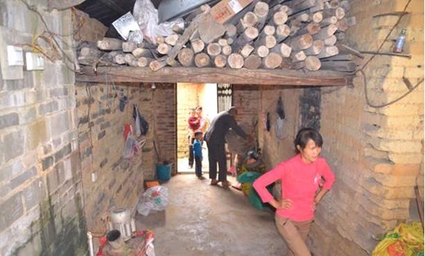 ����ķ��ӣ���ʮ��ǰ����ש�߷���