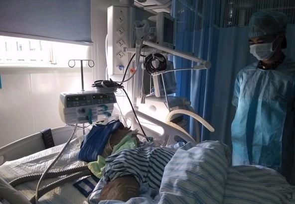 �����--����֢�໤�ң�ÿ������2-3��һ��Сʱ����̽�ӡ�����ľګ��ע���������ʴ�