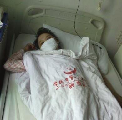 ���������ڲ����ϵ���Ƭ