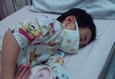 С����ÿ�춼Ҫ������Һ��С�ֱ��Ѿ������Ķ������