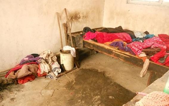 ����ĸ�׵ķ��䣬����һƬ�ǽ�