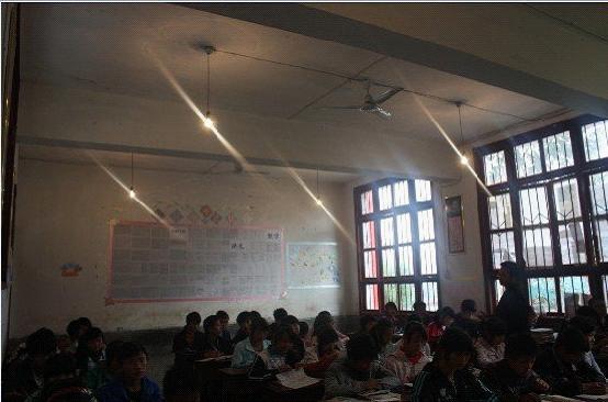 ��ǰ�谵�ĵƹ�Ľ���