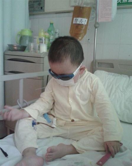 �ϻ���ҩˮ����̼��۾�����������ī�����ÿ�Ŷ�������վ�������Ҿ��ǳ���