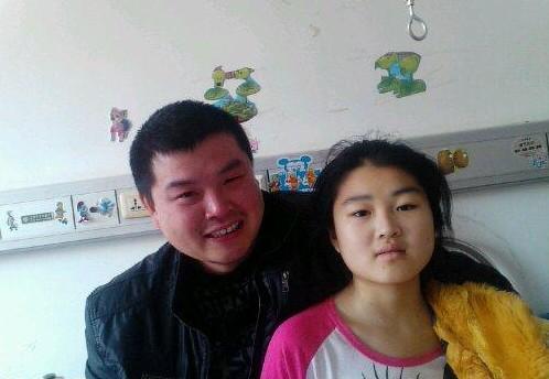 ����������Ժʱ�����Ŀ��ڰְֻ����ɫ�԰ף���������