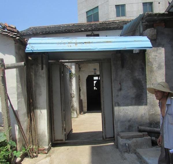 ���Ǹ�����ҵ��Ϸ��ӣ���������Ƭ�ǵģ������컹©��