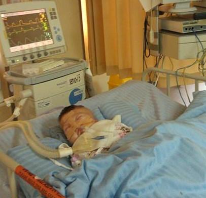 ������Ƶ�ʵ����ˣ�С�����ڽ��к�������