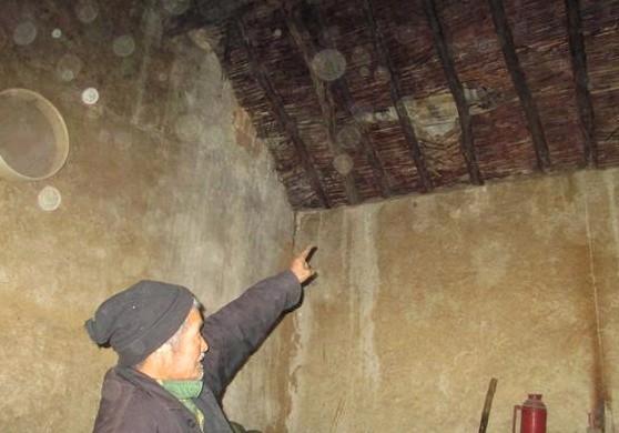 �����ݶ�Ҳ©�����أ�����û��Ǯȥ��