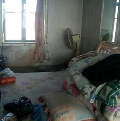 �򵥵����ң�������һ��˯�Ĵ󴲡�