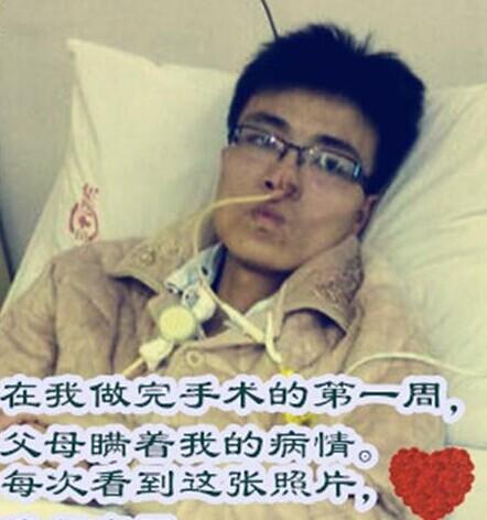 �������������ĵ�һ�ܣ���ĸ�����ҵĲ��顣ÿ�ο���������Ƭ���Ҷ��ڿޡ�