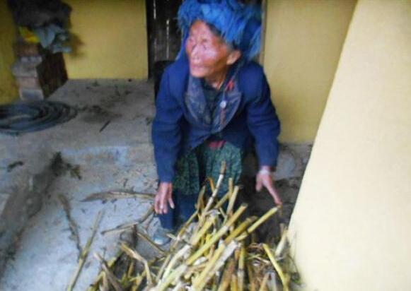 �޺������ɷ�ȥ����ϥ������Ů����������ಡ������Ҳû�����չ�