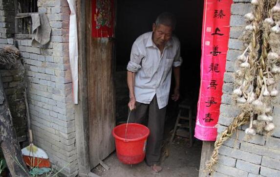 ��ͬ��������ʧȥ�Ͷ����������������򲡣�����û�����չˣ�ʲô�¶���Ҫ�Լ���