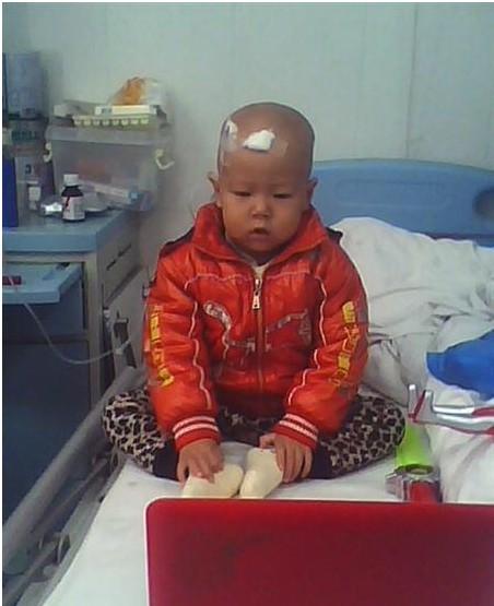 �������ڴ����룬ͷ�����ϵ�Ѫ���������أ�ÿ�ζ�Ҫ�������β��ܴ��ϣ�����������������