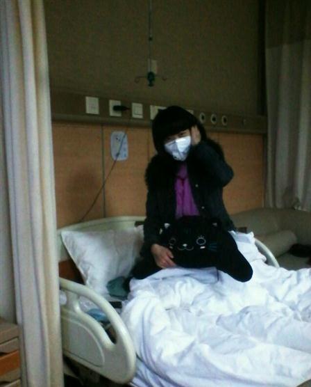 ��ҽԺ���С˪�ǳ��ļ�ǿ��������Ŭ���벡ħ����