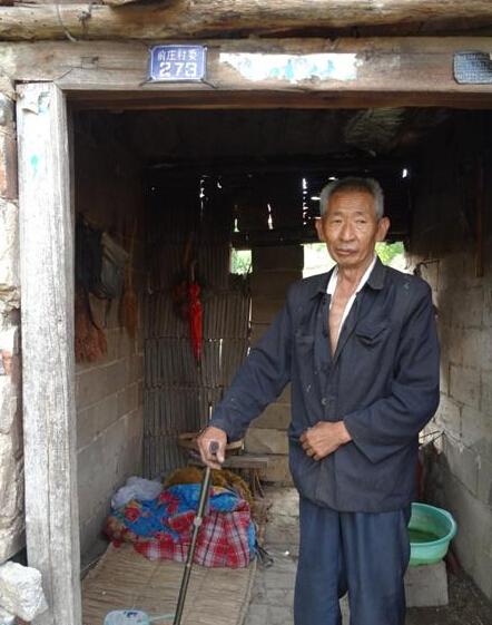 �Ժϰ����˻��˸�Ѫѹ������Ѫ�ܲ���ͻ������Ѫ������ƫ̱����֢�����߿�������