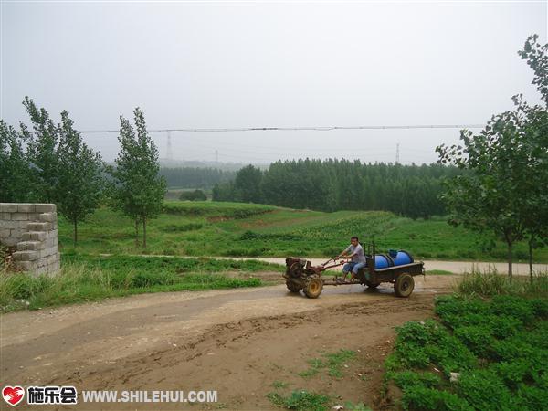 ѧУ��ˮһֱ�Ǹ����⣬��˵ͨ������ˮ����Ȼ��������ͷȱˮ��ѧУ��ˮֻ�ܵ�3�����ˮԴ����ˮ