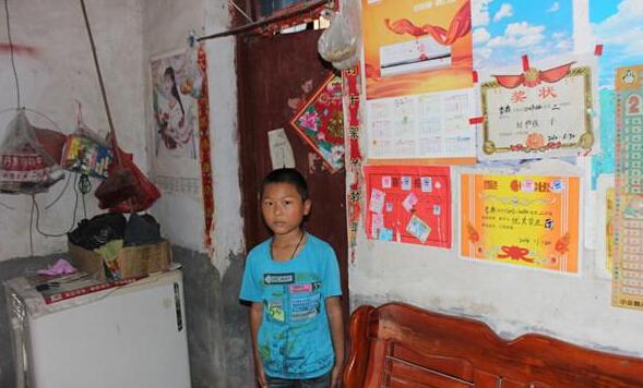  ������10�꣬��ס���������е�������Ӫ����ڣ�壬�ڶ�Сѧ���꼶