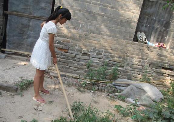 ���Ӿ����׻���ǿֱ�Լ�׵�ף�ĸ�׻��и�Ѫѹ�ͼ��Ի�ŧ�Թؽ��׻���סԺ��