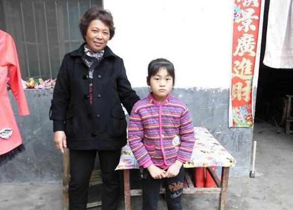 �������ĸ�׵ĺ��գ�������ҳ������꣬��һֱ����ĸ������