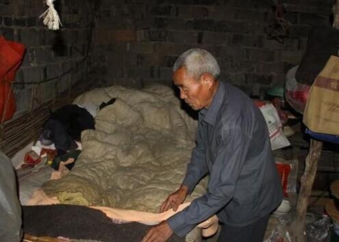 �����׼ҵĴ����ƾɵı���