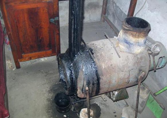 ��˴��������һ��������Һ�����޸�װ��ȡů¯��ȡů����������ȴ������Ǻ�ǵ���Ѭ��ζ������ʱǱ����ʹ����Ϣ��Σ�ա�