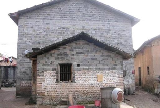 Со���ҷ��ӵ��⾰��ʮ����Ԫ����һ��ũ���ͥ��˵����������