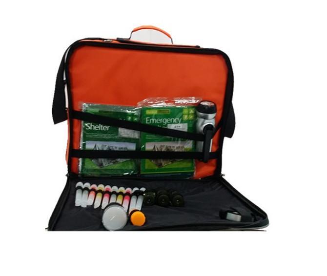 &ldquo;У԰��ȫӦ����&rdquo;��ҪѡȡӦ�Ե��𡢻��ֵ�ͻ���ֺ�������İ�ȫ��Ʒ������Ӧ��������Ʒ���ں���У԰��ȫ֪ʶ�ֲᡷ����ҡʽӦ���ơ����̺�����˴�����Ʒ���������ȼ�ʮ�ְ�ȫӦ����Ʒ����Ӧ��֪ʶ��Ӧ����������ȫ�����ָ����ɢ���ֺ�Ӧ�������ȾȻ�������ҩƷ�ȷ������ʦ���İ�ȫӦ�����Ծ�����������ͻ���¼���ɵ��˺���