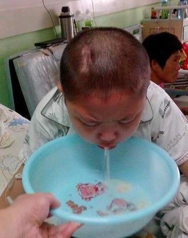 �����Ի���ҩ������У��ι��ߣ�Ż�£����գ���ǻ�����ѷ��ȸ���������һ���⡣���⻹Ҫ���ڽ����������ش���Ѫ�죬��ʱ���������ɹ����۵�����ˮֱ����