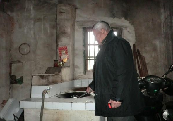 ����������׼���շ����Լ�һ�ˣ��յķ��˶��ǳ��򵥡�