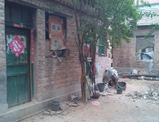 �����������üҵ���ǽ�Ѿ��ƾɲ����ˡ�