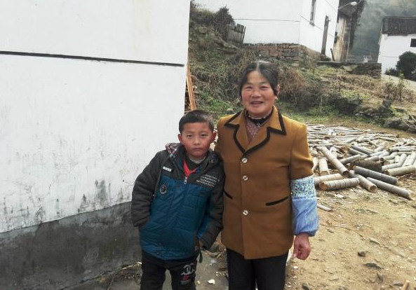 ������������������һ�𣬶�����˵���̵���������Ҫ��