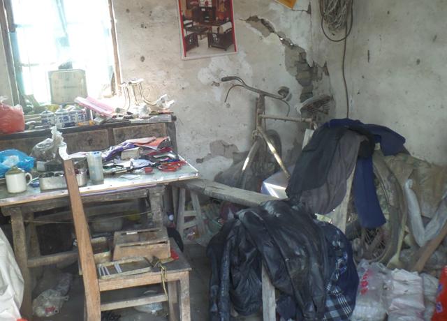 ���˼ҵ�ǽ���Ϻô�һ���ѷ�,������еļҾ��Ǵ�������������Ӻ�����