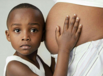 ���������ǡ��������������л�������������µİ��Ӱ���������𣨾��й��������������ɵĹ���ļ�����ʣ���  ��Я���зǣ����Ӱ���&mdash;&mdash;&ldquo;Я���з�������&rdquo;�����ɹ����������зǷ�չ��������2014��12��30����ʽ�ھ�������������ƽ̨���ƣ�ͨ���߽���ҵ���߽���У��������ȶ��ֻ��ʽ���������������������ҵ�͸��˹�ע�з��Ѻã��ٽ��з�������佻�������Ӱ������������&ldquo;Я���з�������&rdquo;���µ�һ��������Ŀ��  �򰮼Ӱ�����������������з�����̻ᡢ�зǷ�չ���������֯��������λ���ķ��޹��桢��ע�з��Ѻ��밬�̲����ε�רҵ��ʿ�Լ���λ��Уѧ����ͬ����������ͨ����䶯Ա�ķ�ʽ������&ldquo;�Ѱ�����&rdquo;�����ж���ͨ�����ް��̲���������ؼ�ĸӤ��ϣ��������޷���������ҵ���������ķ��޶�ͯ��Ⱦ���̲���  �����ƿͨ���л������������֧�����Ϲ����̲��滮���ڷ����ص���ҵİ��̲���Ŀ��   ����Ʊ˵�����л�����������ὫΪ����100Ԫ���������ϵ����ѿ��߾���Ʊ�ݡ������������Ʊ������ģ��������ṩ&ldquo;�ҵľ���¼&rdquo;��ͼ�������������л�����������ὫΪ�����������ṩ���߸��˾���Ʊ�ݷ��񡣡����ͼ����ϵ���������绰���ʼĵ�ַ���ʱ༰��Ʊ̧ͷ�������Ϣ�ṩ�����䣺yangkairan@csaf.org.cn����ϵ�绰��010-59756758��  ����ҵ���������ʽ�ɸ�����ҵ��Ը������ָ�������ָ��������Ŀ��ִ�С���ҵ��ϵ���䣺gongyi@cabc.org.cn����ϵ�绰��010-64094600��