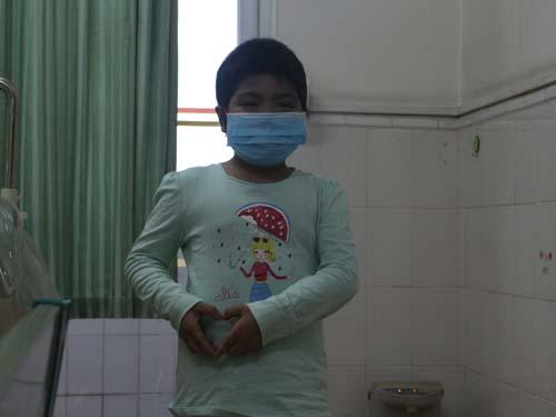 9��17�չ㶫����������ش�����ǿ̨�纣Ÿ���������к����½�ؽ�ͨ����ֹͣ��һ����һ�ߵ���̨���Ӱ���������ͣ�һ���ֵ��ľ����߻ᱻ̨���ŵ������������ļ���Сʱ���ǵȴ�����ӵ���ҽԺ�绰��������ð��̨�籩�꿪��ǰ��ָ���Ĳɼ�ҽԺ��22�չ��ߵĹ���˳������ֲ���������塣