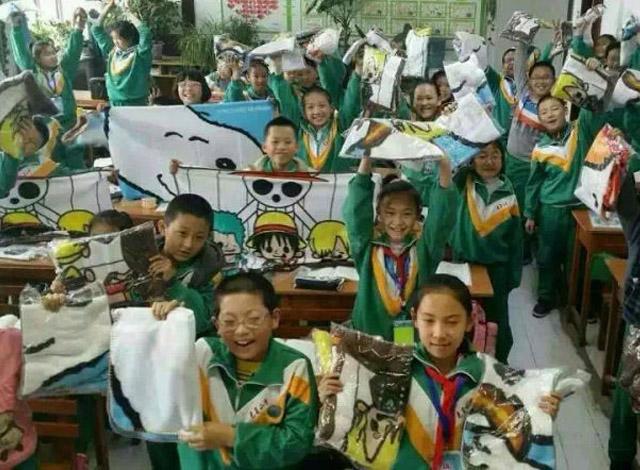    �⸴Сѧ��ʦ����Ϊ�꿷����˾���ľ˹�����Ŷ�ҲΪ�꿷�����ļ�裬���ƽ���20��Ԫ���ƿ�����������ʱ������������Ӻ����ۿ���    ���꿰����ͬѧ�ǣ���׼����������ĺ������ġ����¾㱸��ֻ����������Ǹ��к���