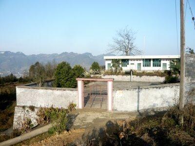 ������С�ƾɵ�ƹ��̨ǰ����Ц��������&hellip;&hellip; ����СС���������ഺ������&hellip;&hellip; û�����ģ��鱾Ҳ��������õ���ս���ߣ� û����̨����ô���ж����̨���ж�� ˭�ұ�֤�������в�������վ�ڹھ��콱̨���أ� ����ΪС��տ�