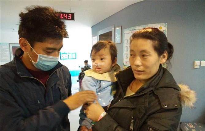 ���¸չ������ű����ĵ������⣬���������������˱����� �������Ĺ����У������˵صõ�����һλ����־Ը�������İ����������Ͷ����廪��ѧ������Ҳ���ຣ����ʱ��ֵ��������ѧ�����ӣ���Ȼ־Ը���Ŷӽ�����ϵ����������������һ��һ�������˱�������Ϊ���������費�Ẻ�Ҳ����д�֡�