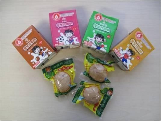 ������Ҫ��ʲô��  �й���ƶ����ᰮ�Ӳ���ĿΪƶ������ѧ���ṩһ�ݿμ��Ӫ���Ӳͣ�������ţ��+������ţ��+�������ΪԮ��ƶ��ѧУ�䱸һ����׼���ĳ����� 1������һ��ѧ��һ��İ��Ӳͣ�3Ԫ/��x200��=600Ԫ����һѧ��200����㣩  2������һ��ƶ��ѧУһ��İ��Ӳͣ�600Ԫx200��=120,000Ԫ����һ��ѧУѧ������200�˼��㣩